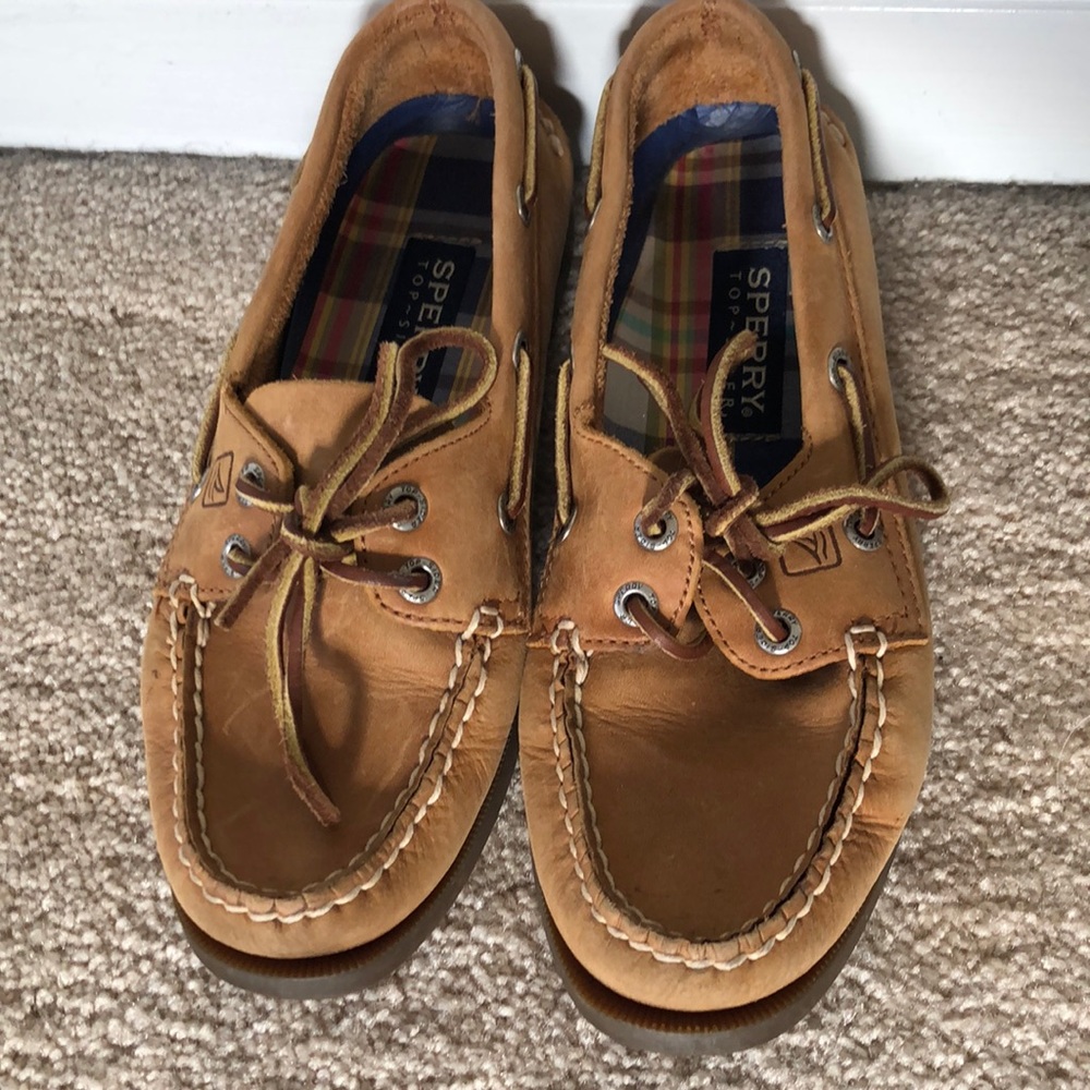 Sperry Topsiders